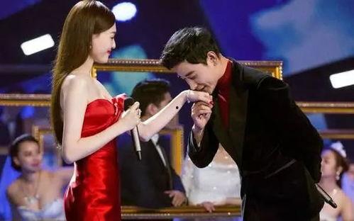 罗晋每日吃瓜拍戏视频,吃瓜拍戏两不误，揭秘明星日常幕后生活