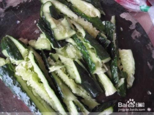 酥瓜可以凉拌吃吗视频,夏日清爽家常菜制作教程