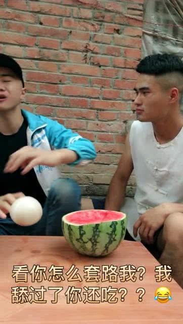 看搞笑片吃瓜视频,搞笑片与吃瓜视频盛宴