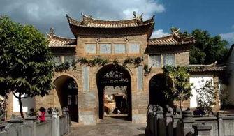 古彝古镇吃瓜视频导演,导演揭秘吃瓜视频背后的故事